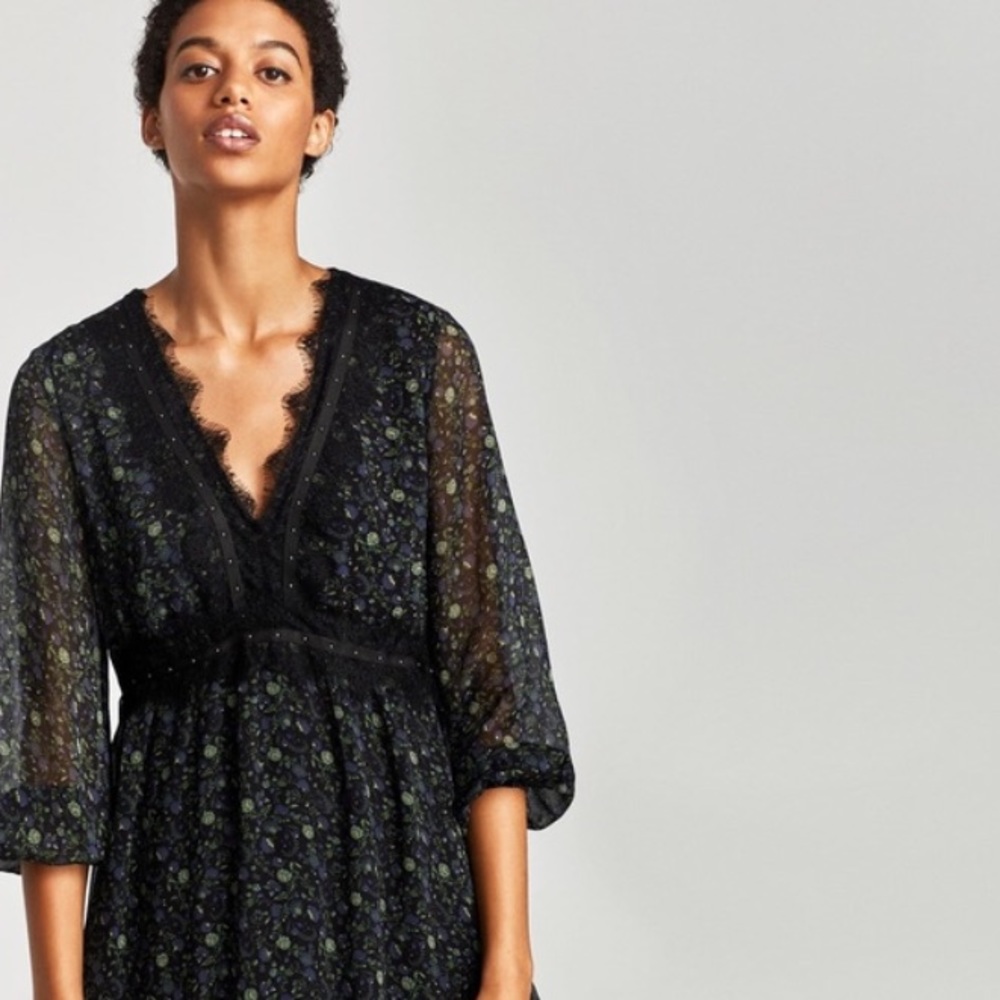 Zara Contrast Lace Dress in Blue, Large